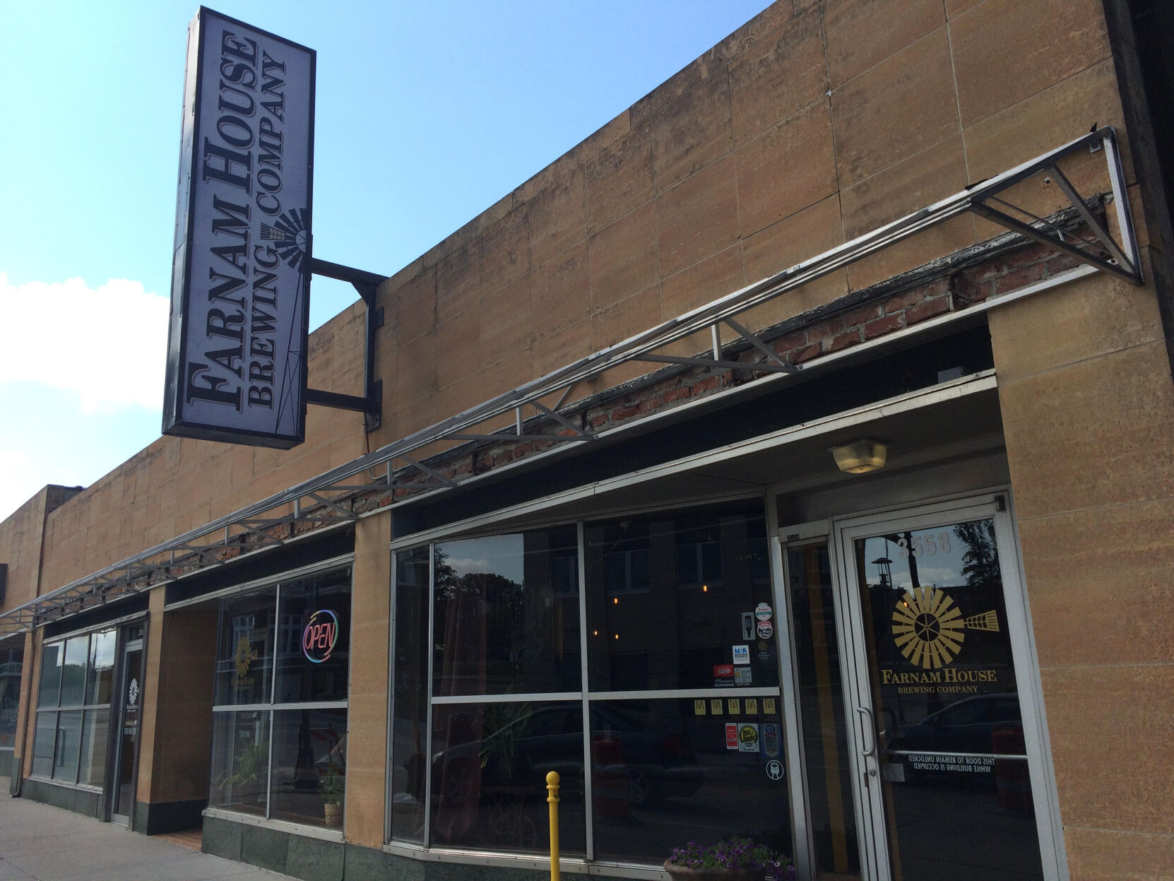 Farnam House brings back Sunday brunch